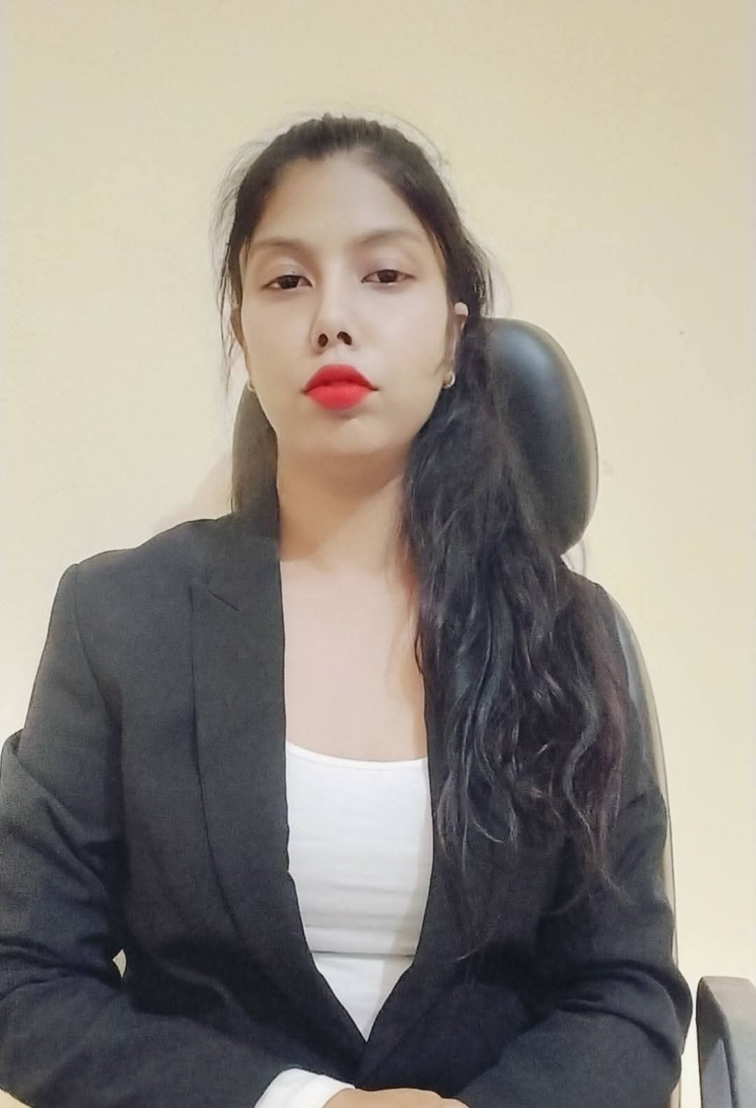 Headshot of Dipika singh